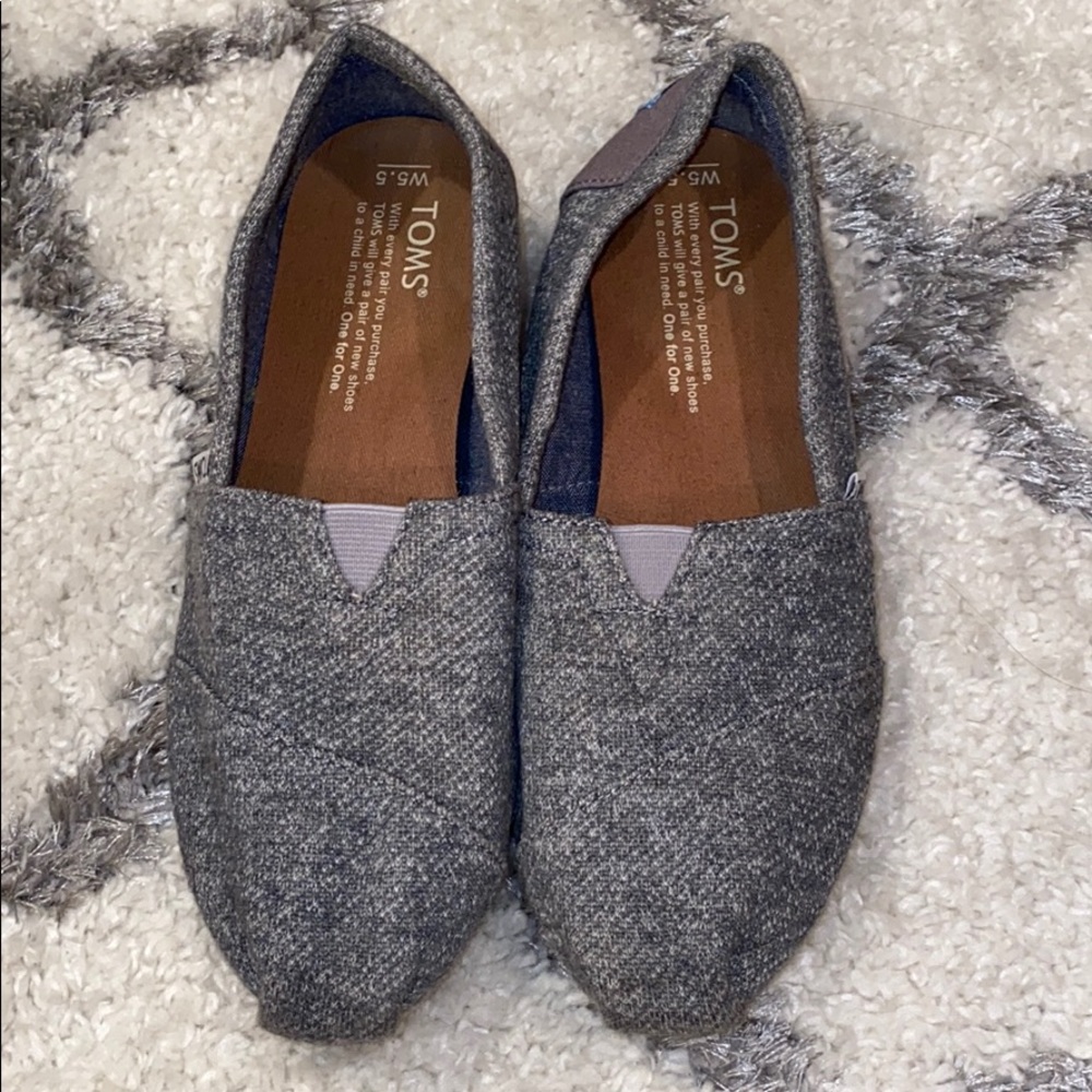 TOMS Canvas Slip-On - 5.5